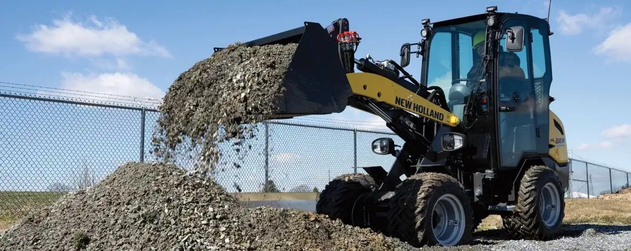 New Holland Small Articulated Loaders ML22X
