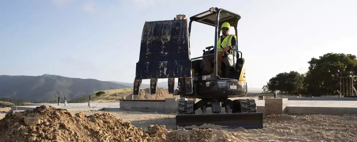 New Holland Mini Excavators E30C