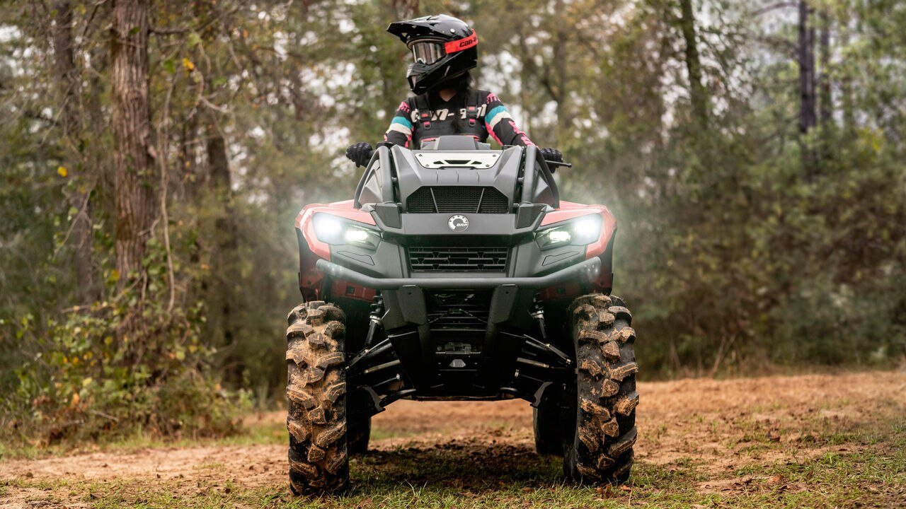 2026 Can Am Outlander XT 700 Platinum Satin