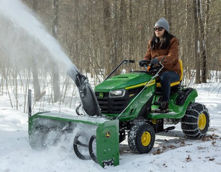 John Deere 200 series S220 48in