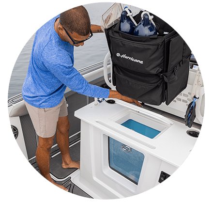 Hurricane Center Console 24 OB