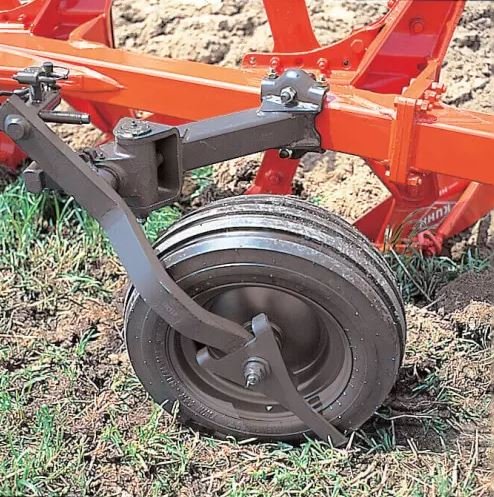 Kuhn Master 103 2E