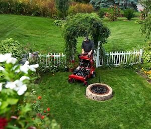 Toro 24 in. (61 cm) Stand On Aerator