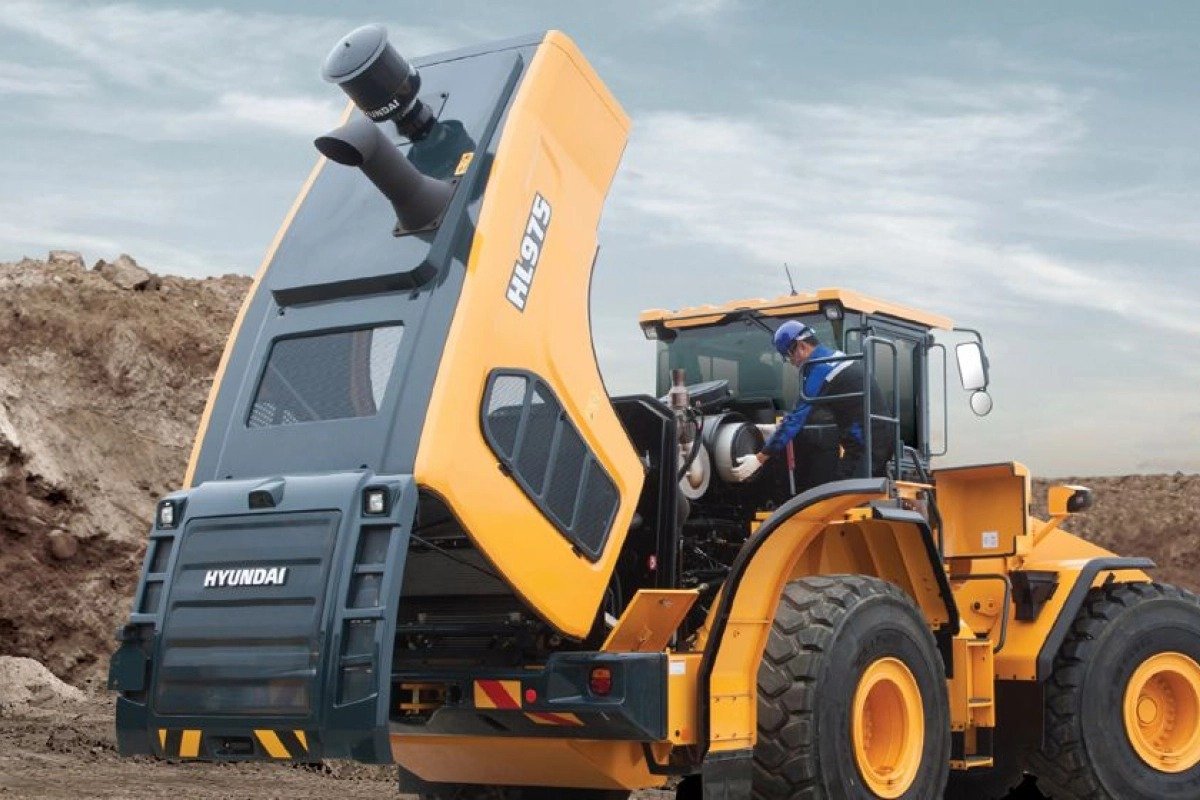 Hyundai HL975