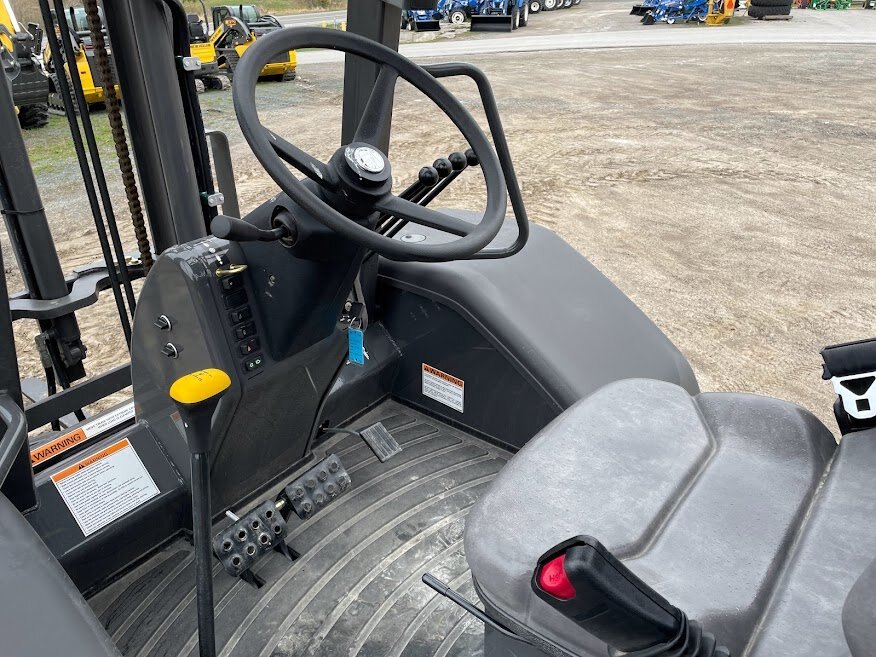 *New* New Holland F50C Forklift