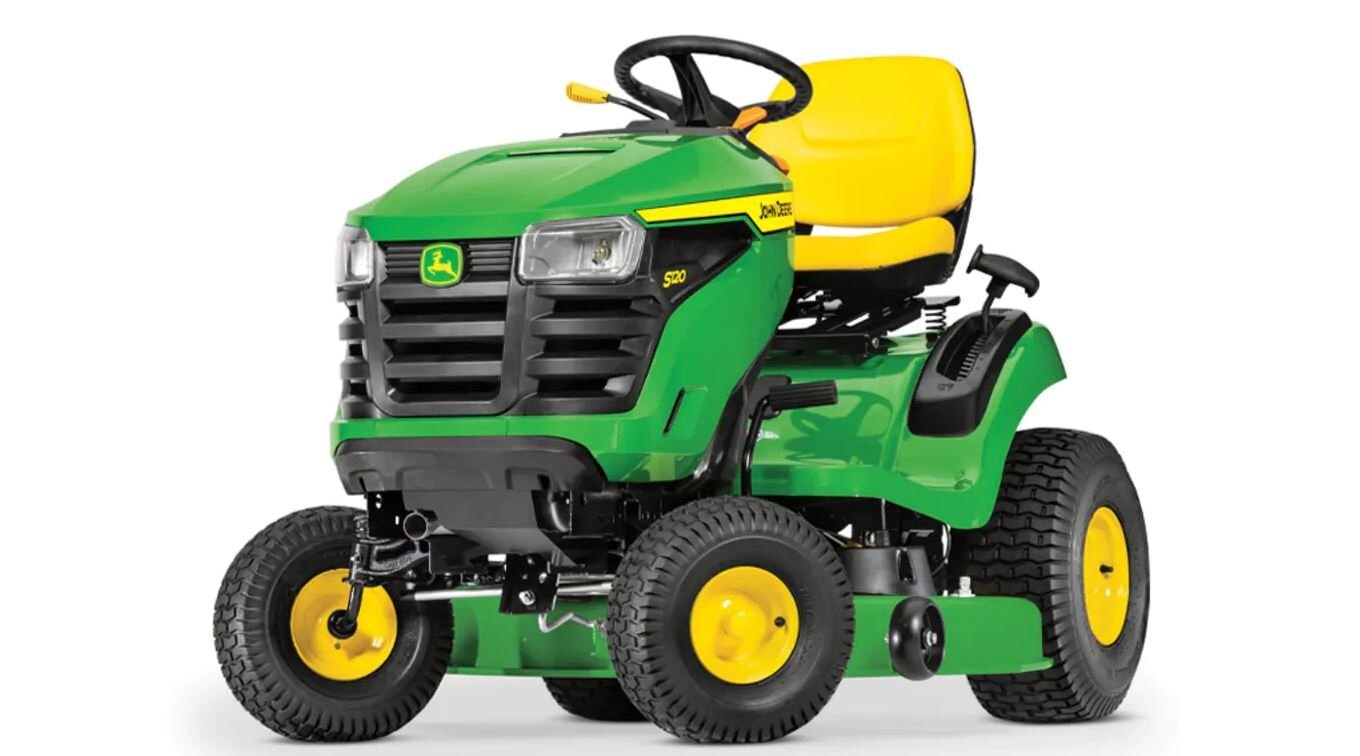 John Deere S120 Lawn Tractor