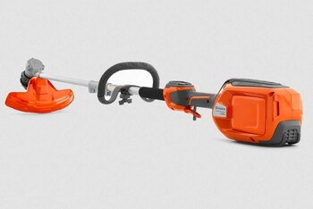 HUSQVARNA 220iL with battery & charger