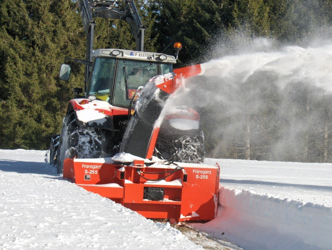 Fransgard Road S Snow blower