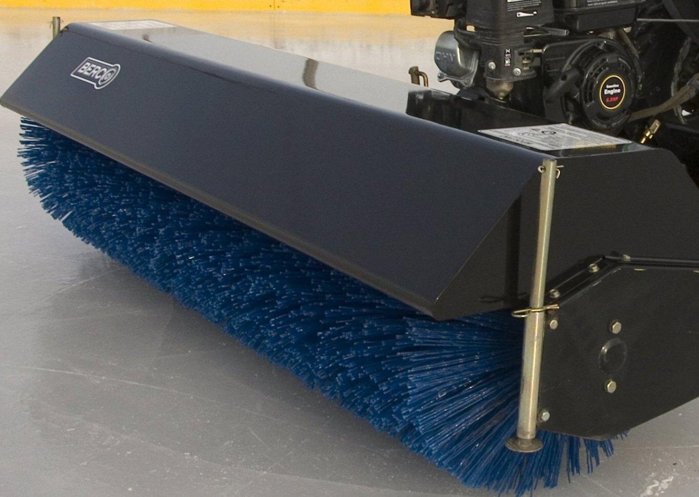 Bercomac 60 Rotary Broom for tractors equipped with ''Skid Steer'' style attach