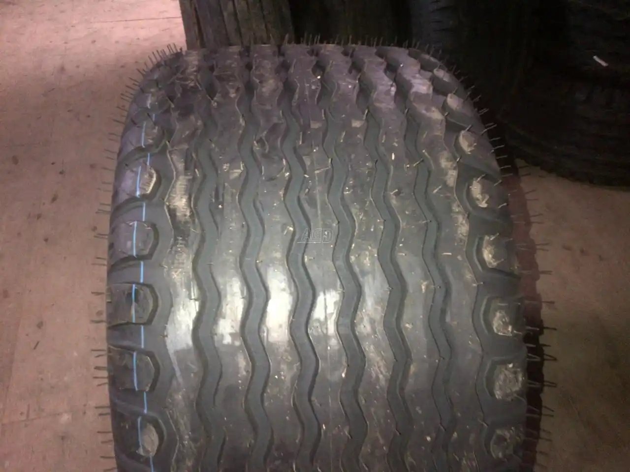  Petlas 500/50 17 tire