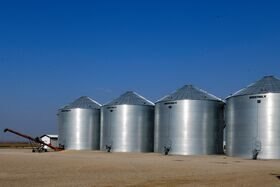 Westeel Unstiffened Wide Corr® Grain Bins