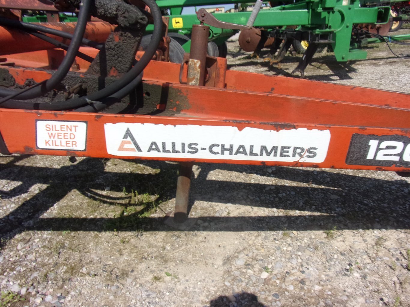 Allis Chalmers 1200 Cultivator