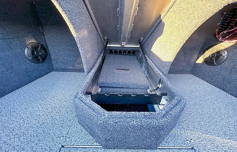 2026 Lowe Boats FS1875 Two Tone Black Base w/ Candy Apple Red Accent