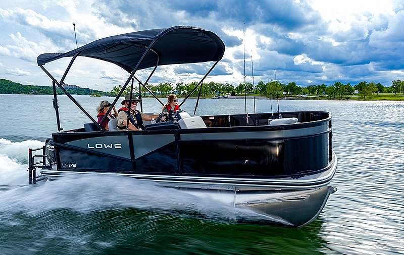 2026 Lowe Boats LF 172 Wineberry Metallic Fence