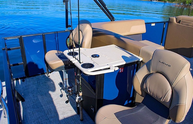 2026 Lowe Boats LF 232 White Metallic Fence