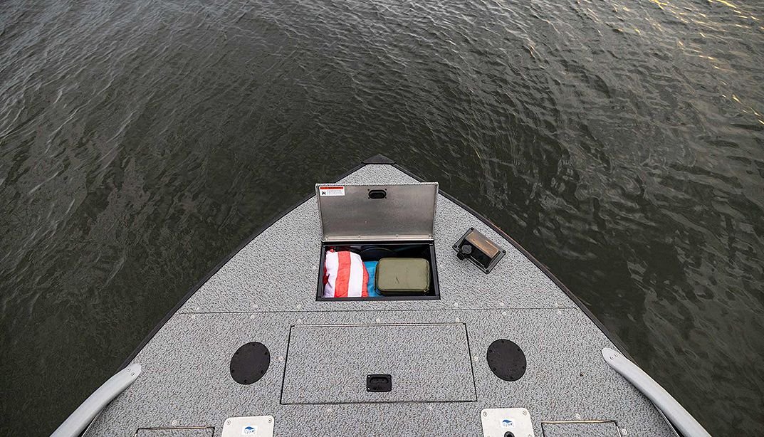 2026 Lowe Boats SD224 Black Exterior w/ Gray Furniture