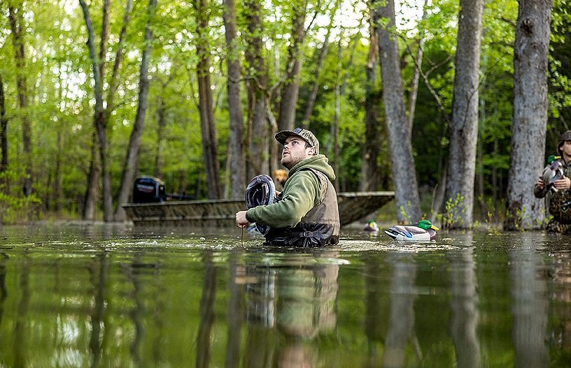 2026 Lowe Boats RX 1660DT Camouflage Mossy Oak® Break Up