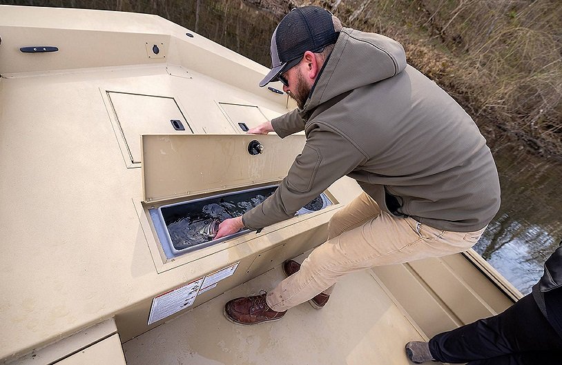 2026 Lowe Boats RX 1860 SC River Sand