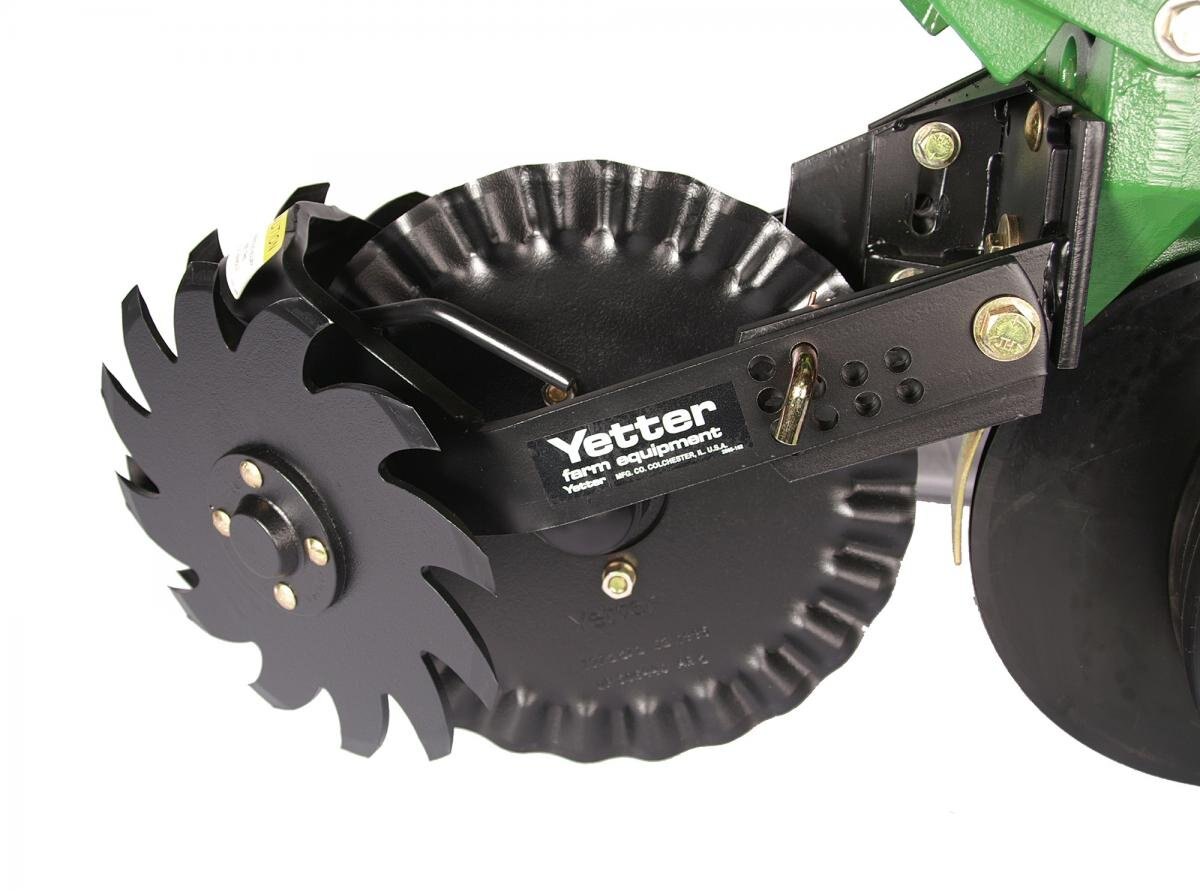 Yetter 2967 035 Residue Manager for No Till Coulters