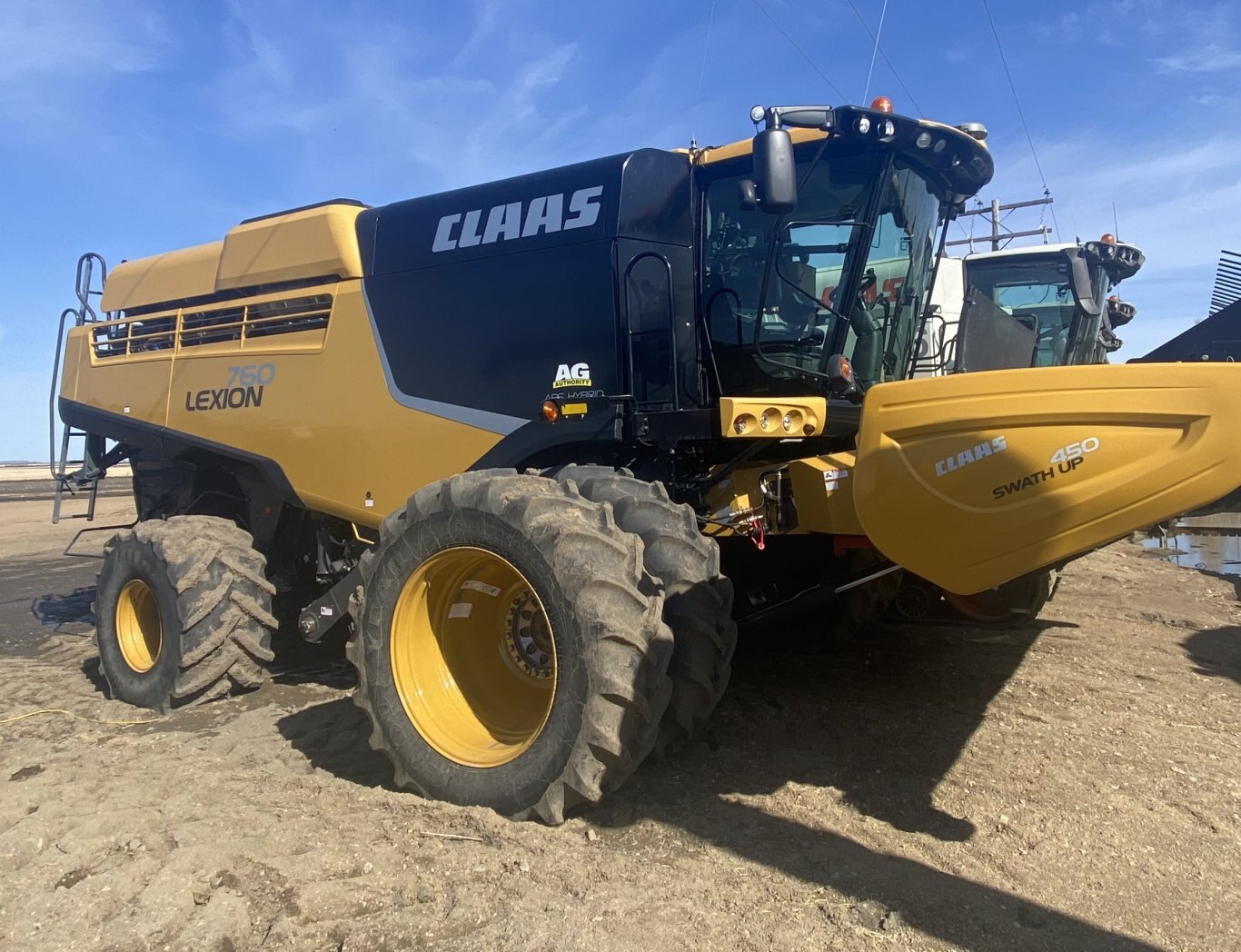 2015 CLAAS LEXION 760, 1385 Hours