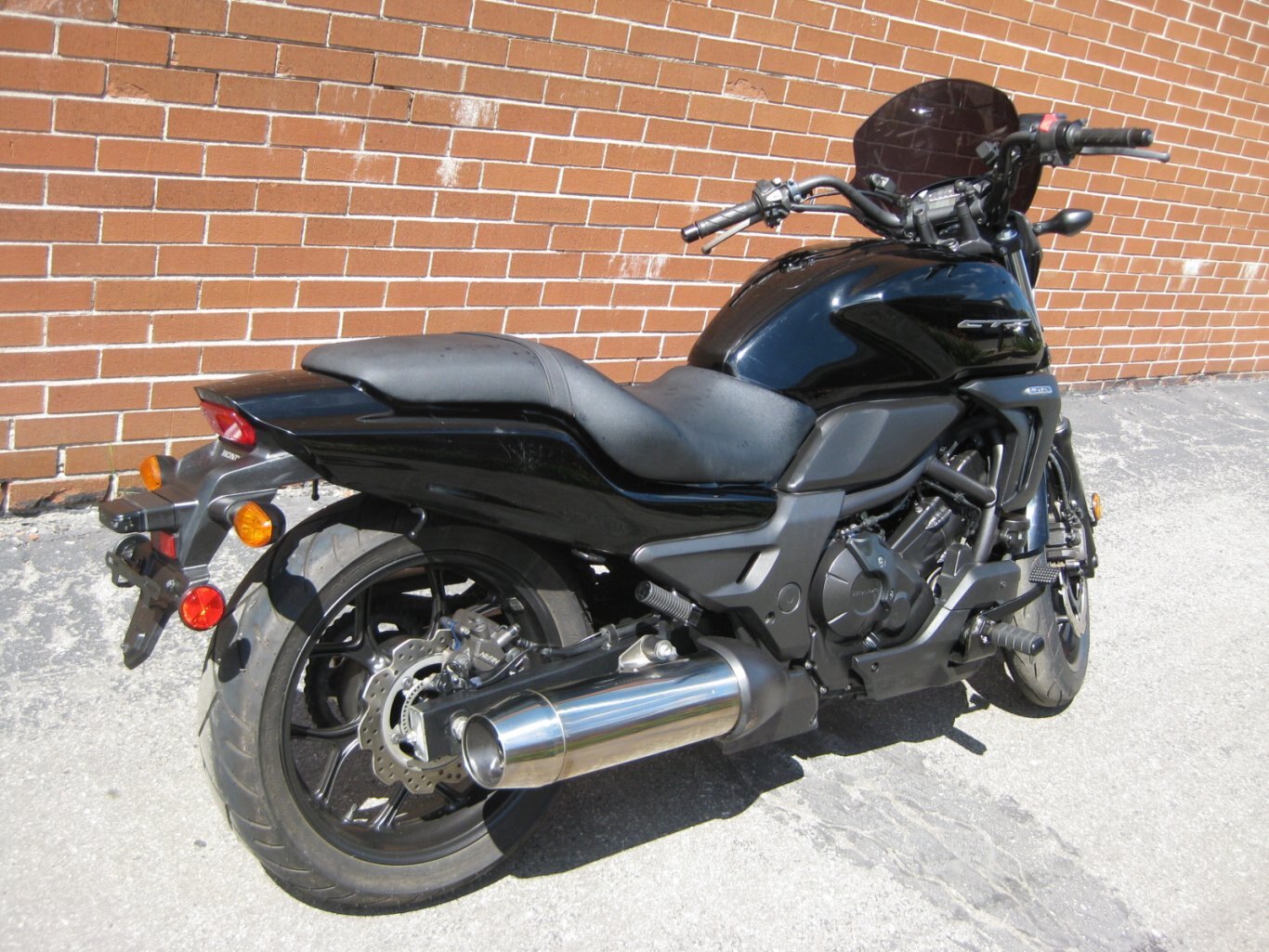 2014 Honda CTX700N SOLD CONGRATULATIONS TO SIR JAMES – A FELLOW “ROAD WARRIOR” !! WELCOME TO THE DARKSIDE & THE COMMUNITY OF MOTORCYCLING ON YOUR DARK HORSE A TWO WHEEL FREEDOM MACHINE” WITH THANKS FROM GARY & TEAM CYCLE WORLD!!!!