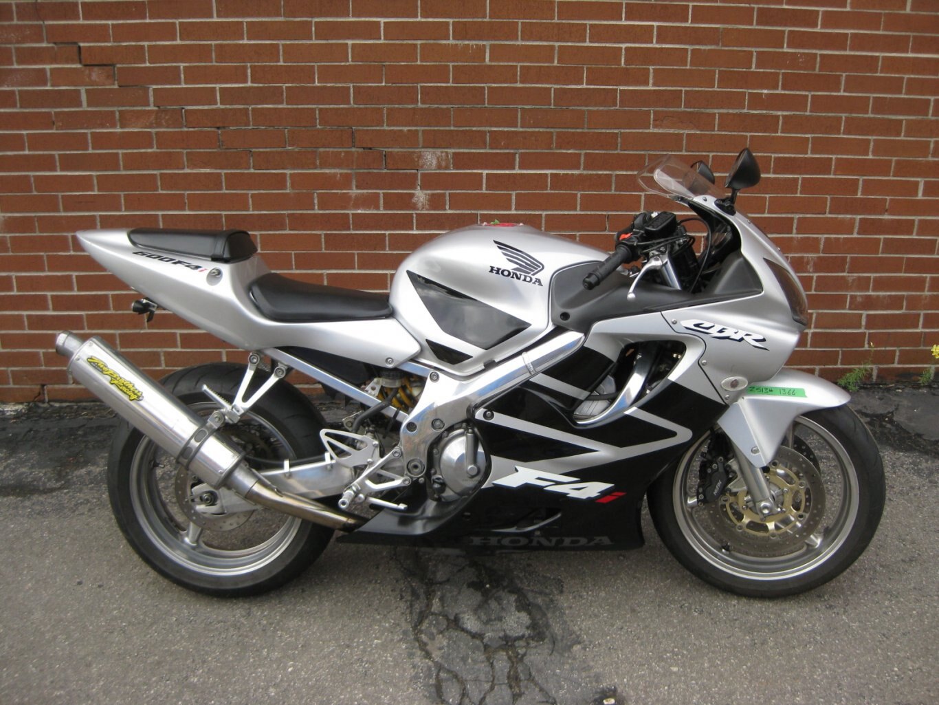 2001 Honda CBR600F4i SOLD CONGRATULATIONS TO RONEIL !! WELCOME TO THE COMMUNITY OF MOTORCYCLING ON THIS SUPERSPORT STYLE HONDA F4i TWO WHEEL FREEDOM MACHINE !!! WHETHER CUTIN THROUGH CITY STREETS OR CARVIN THROUGH THE CANYONS YOU WILL HAVE SMILES FOR MANY MILES WITH THANKS FROM GARY & TEAM CYCLE WORLD!!!!