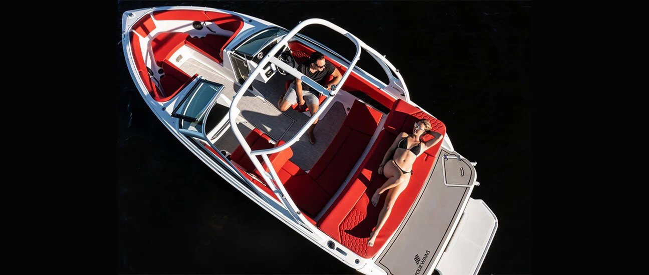 2025 Four Winns H1 Elevate Phantom Grey/Jet Black