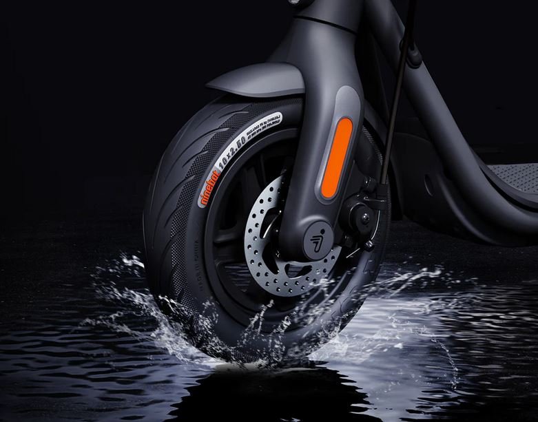 Emmo Segway Ninebot F2 Pro KickScooter