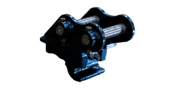 RED RUNNER QUICK HITCH (ATTACHMENT COUPLER)