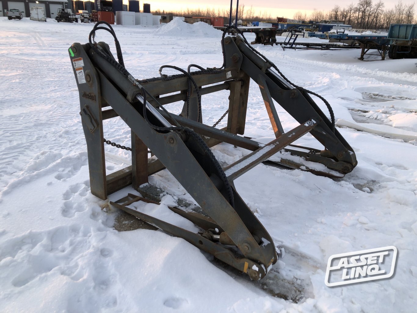 CWS 60 Inch Loader Pipe Grapple