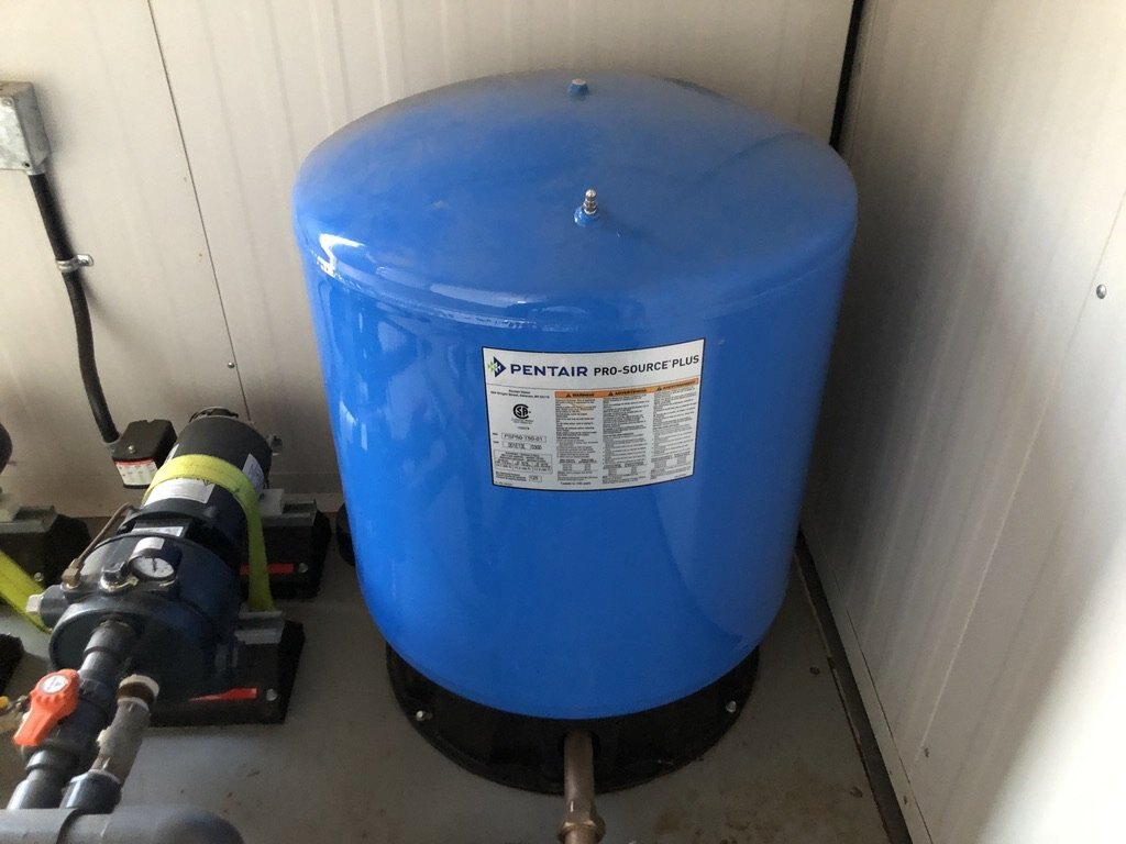 Unused LaGrange 19000L Fresh Water Storage with Pressure System