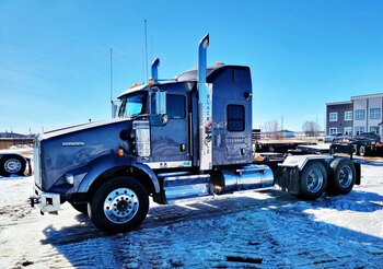 2014 Kenworth T800 T/A Truck Tractor