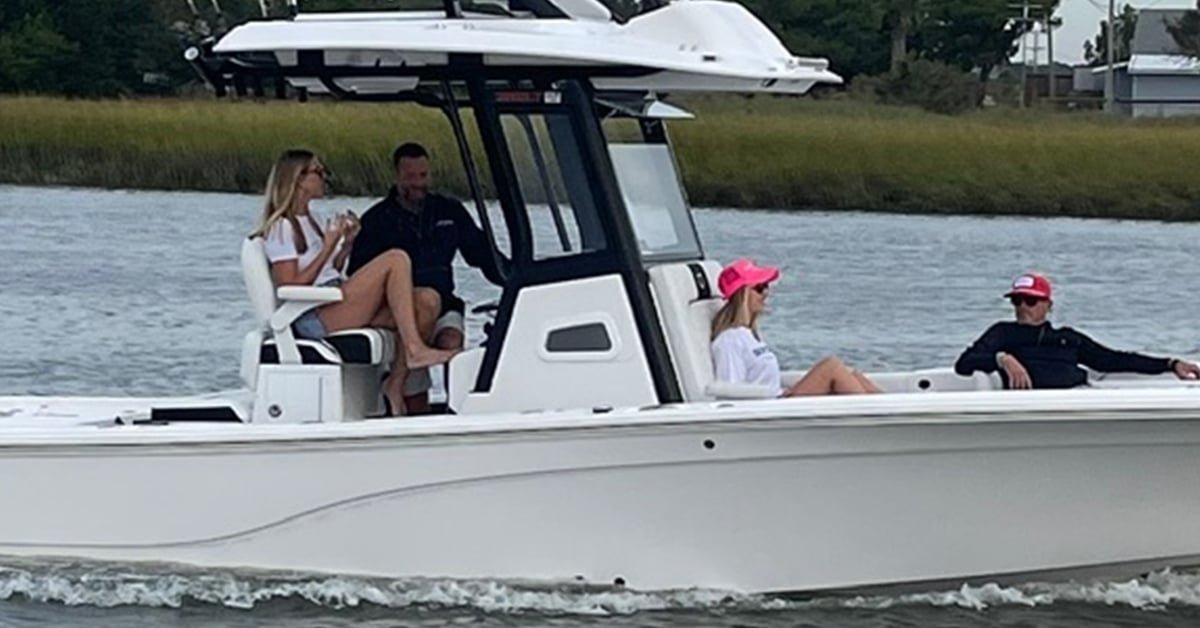 2026 Sea Fox 282 Hybrid LT