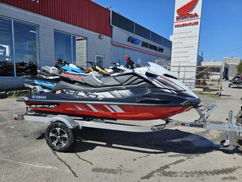 2024 Yamaha GP HO WITH AUDIO Black / Torch Red