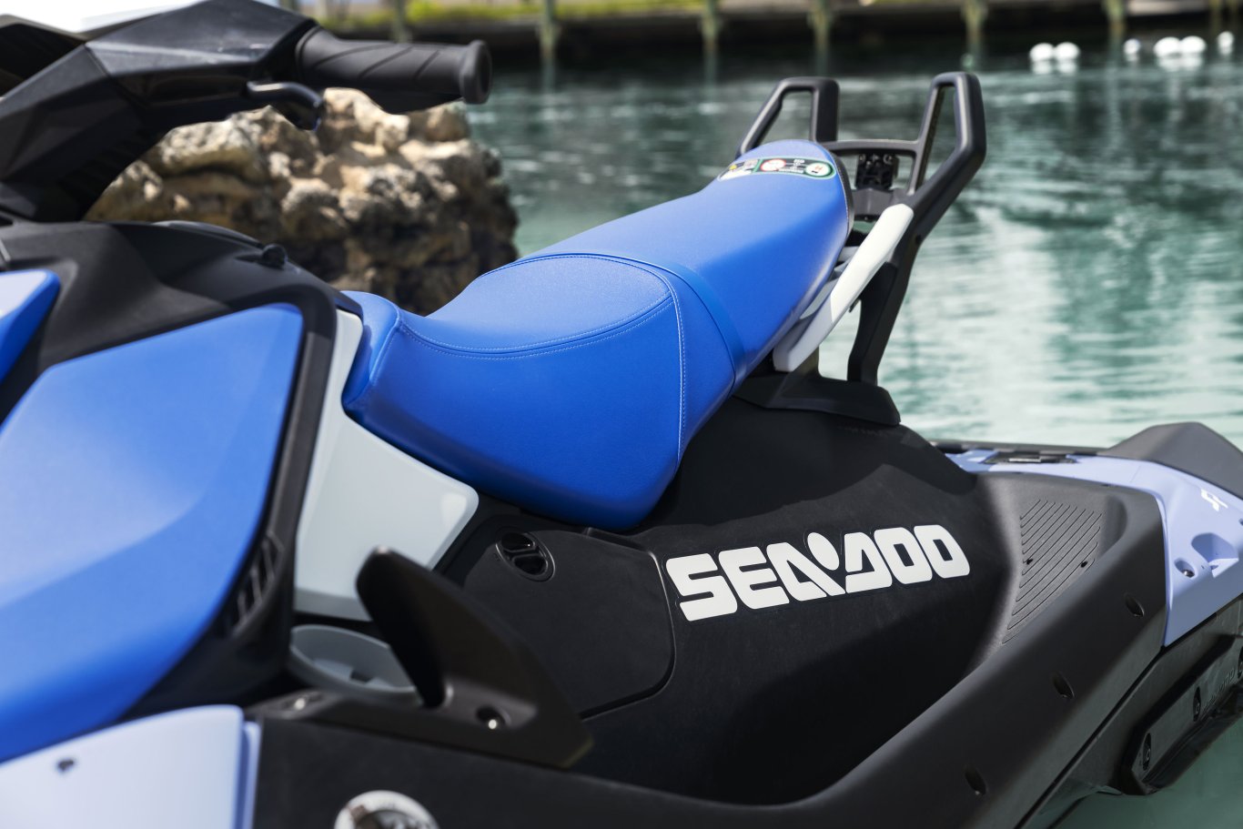 2026 Sea Doo Spark™ for 3 900 ACE™ 90 Dazzling Blue and Vapor Blue