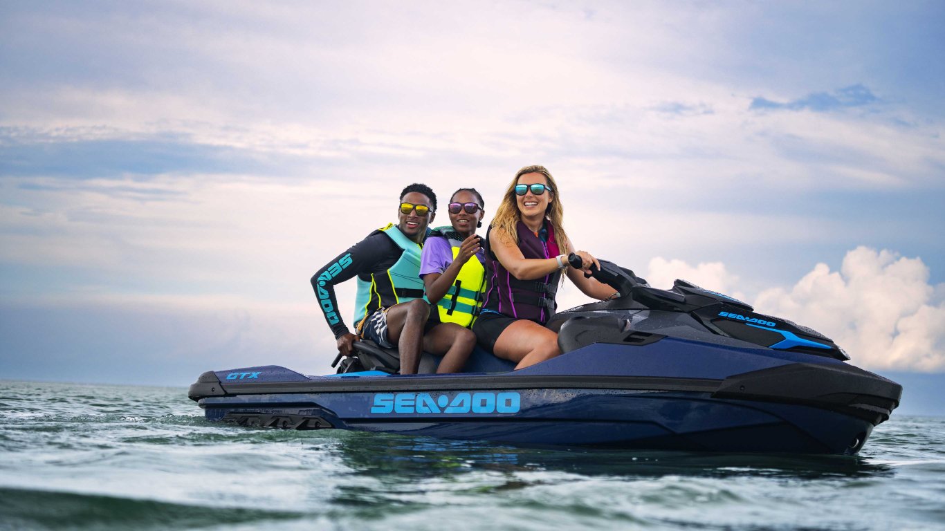 2026 Sea Doo GTX 170 Bleu Abysse et Bleu Gulfstream
