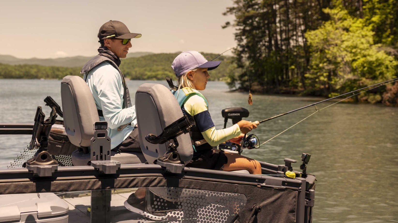 2027 Sea Doo Switch Fish Compact 170 hp 1630 ACE™ 170 hp