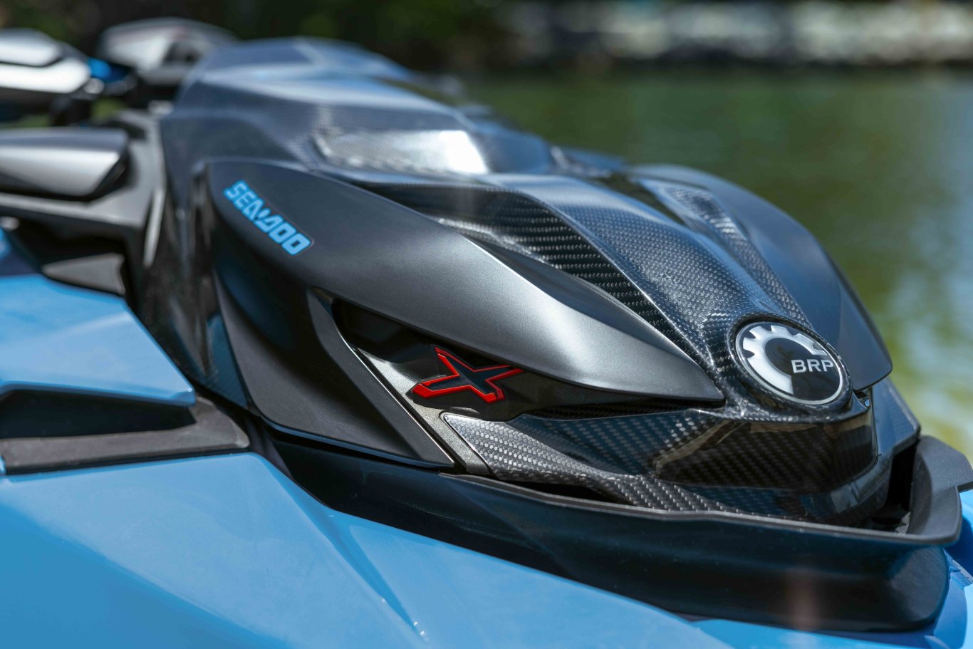 2026 Sea Doo RXP X 325 Ice Metal / Manta Green