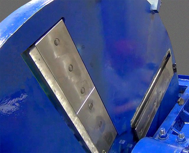 Astec Peterson 5000H Whole Tree Chipper