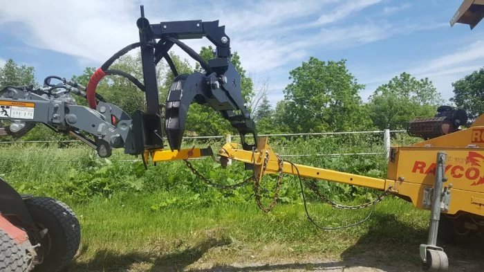 Branch Manager 56 T1001 BMG Original Mini Skid Steer Log Grapple