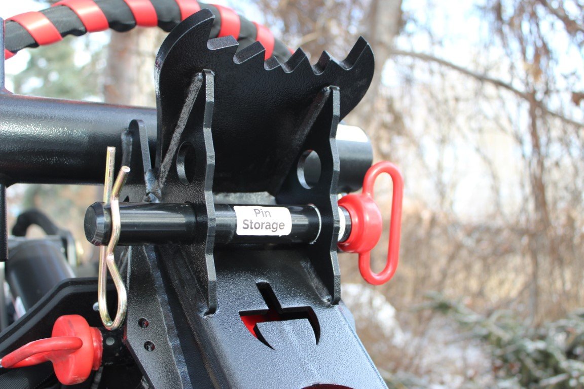 Branch Manager Pendulum Grapple