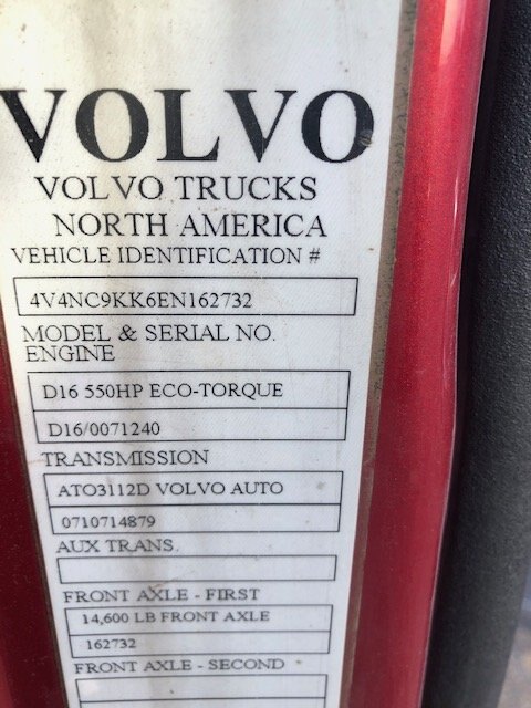 Volvo VNL64T430 TR02