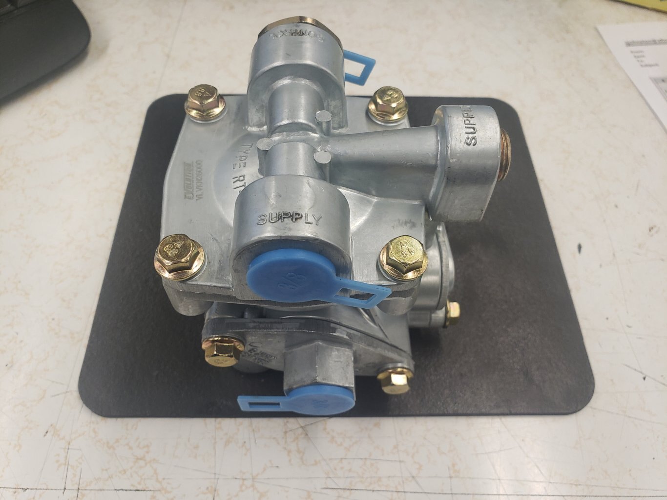 NEW AFTERMARKET VALVEClearance All North Truck Centre