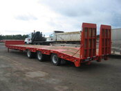 J.C.Trailers- 50 ton Asphalt triaxle hydraulic tilt