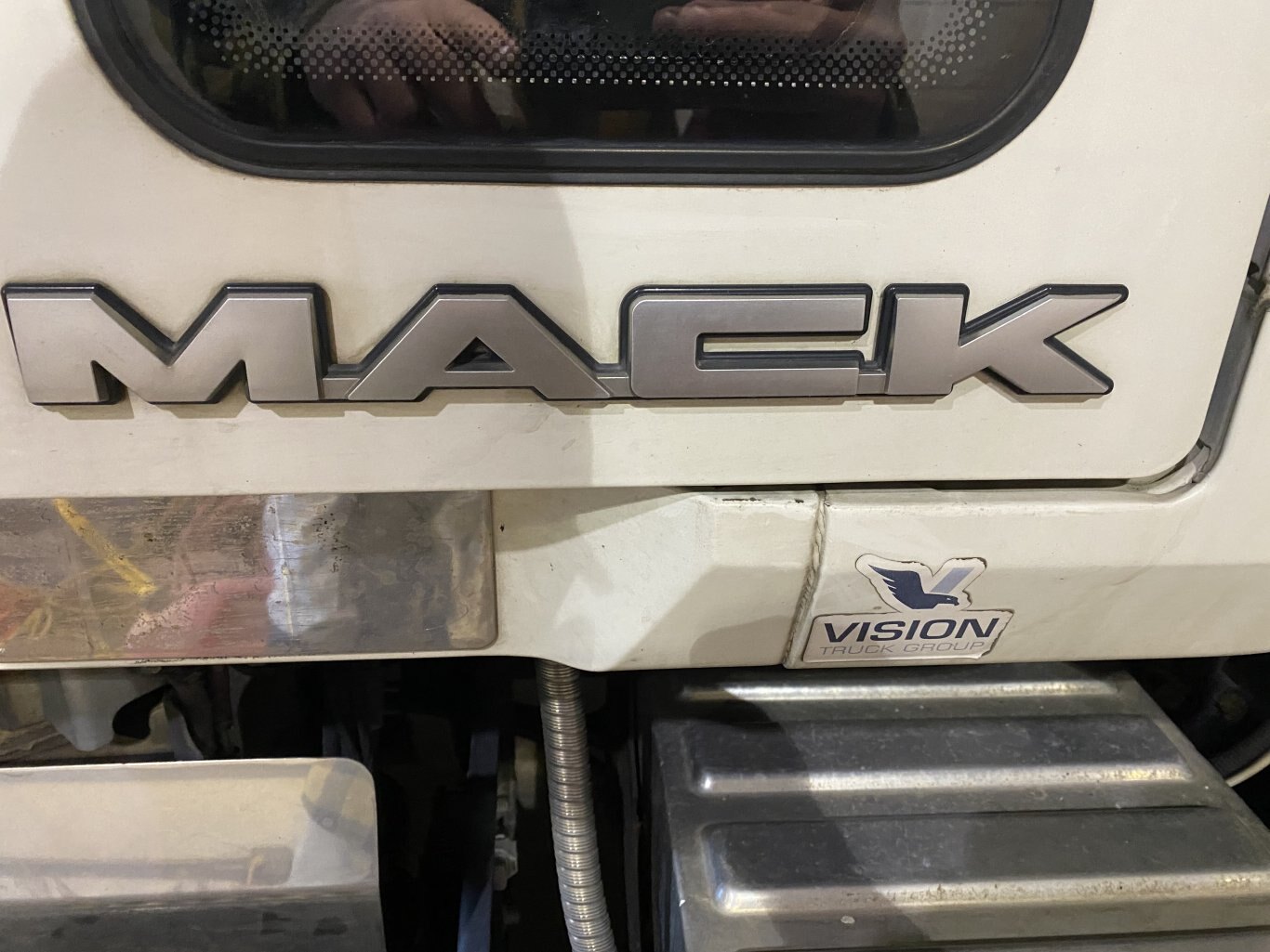 2014 Mack Sleeper Heavy Spec