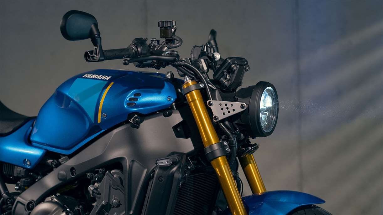 2022 Yamaha XSR900 Legend Blue
