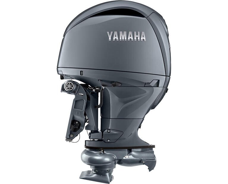 Yamaha F150 Grey
