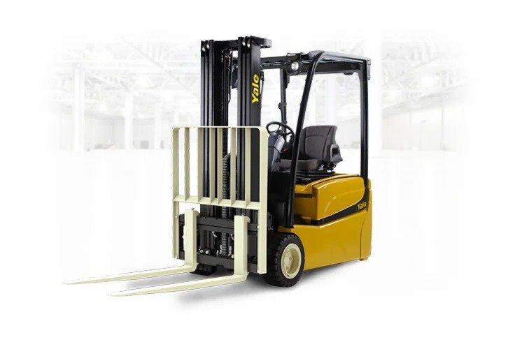 Yale 3 Wheel Front Drive Electric Counterbalanced Forklift Truck 3000 4000lbs