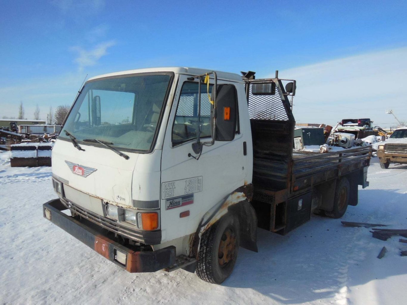 1994 Hino Single Axle Flatbed Truck|Miscellaneous - Caterpillar, Hitachi, Komatsu, Fruehauf