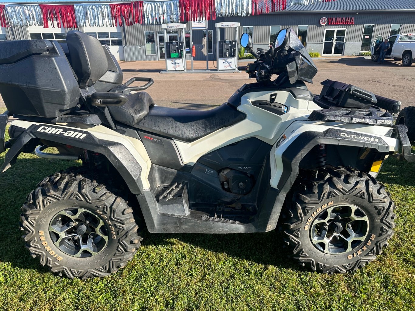 2015 Can-Am OUTLANDER MAX 650 XT PS - 11250kms